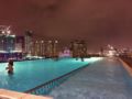 Modern 2 Bedrooms with Rooftop Pool - City View ホテル詳細