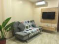 Modern 2BR Flat w balcony nr Cathedral OldQuarter ホテル詳細