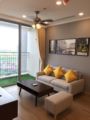 Modern&Luxury APT, MyDinh Centre VinHomes Gardenia ホテル詳細