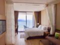 Panoramic OceanviewBeachfrontHuge BalconyPool ホテル詳細